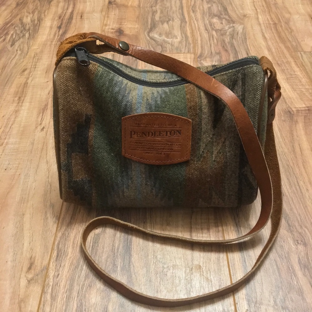 ♥️ Pendleton Shoulder Bag